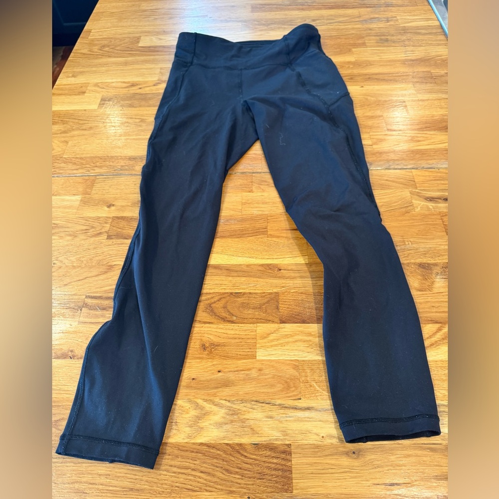 Lululemon size 4 black leggings luxtreme